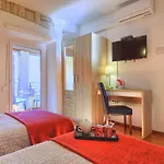 Center & Apartment